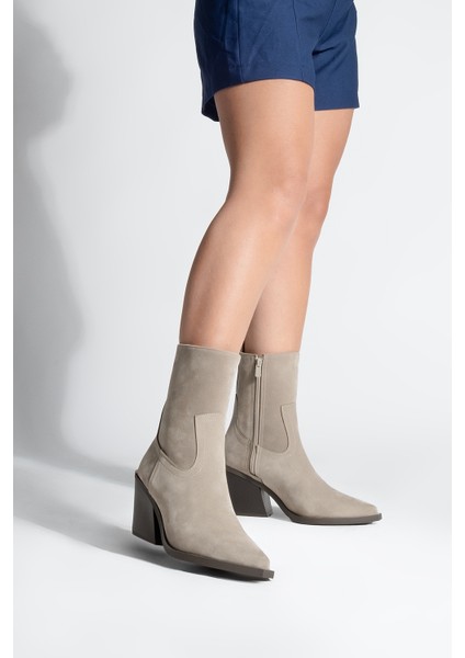 Kadın Sivri Burun Western Bot Fetya