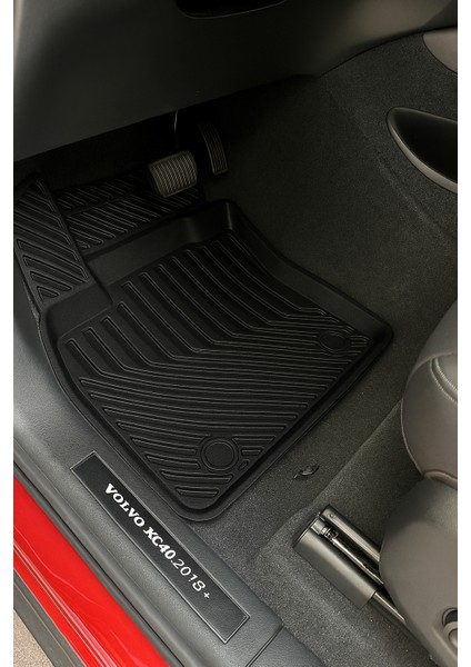 Volvo XC40 (Elektrikli) 2018+ Uyumlu 3D Havuzlu Oto Paspas Premium modelleri