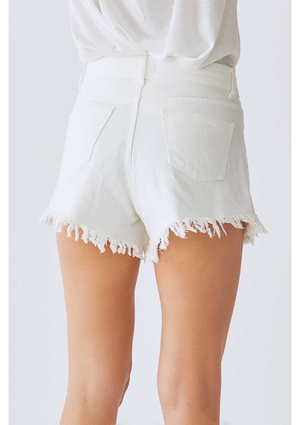 Püsküllü Mini Kadın Şort Beyaz Y1953113_002 fiyatları
