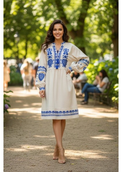 Kadın Hakim Yaka Nakışlı Püskül Detaylı Uzun Balon Kol Elbise