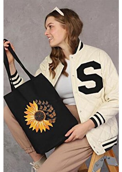 Papatya ve Kelebekler Desenli 35x40 cm Siyah Kanvas Çanta indirimleri