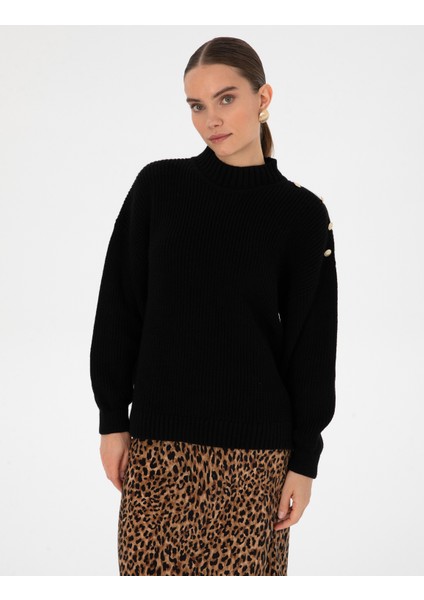 Kadın Siyah Comfort Fit Yarım Balıkçı Kazak 50316342-VR046