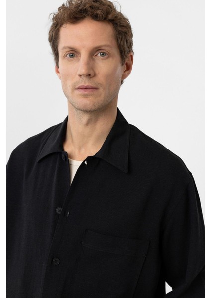 Siyah Keten Karışımlı Relaxed Erkek Gömlek