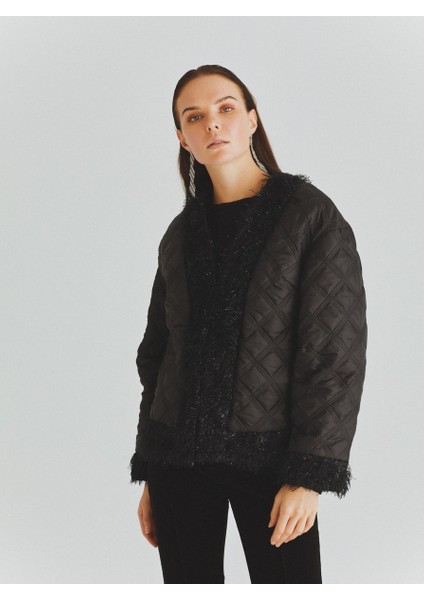 Püskül Detaylı Kapitone Kadın Ceket Siyah K2016019_001