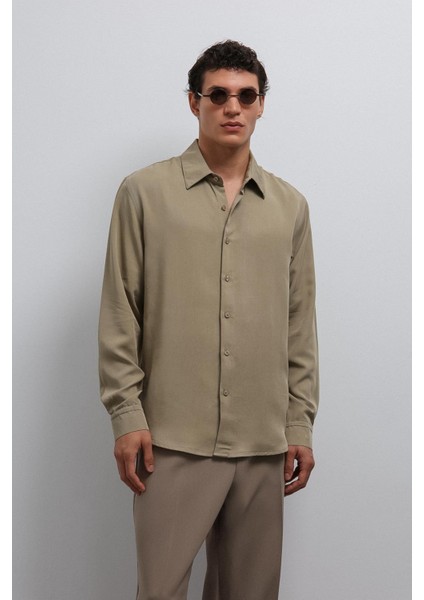 Haki Teknik Regular Fit Erkek Gömlek
