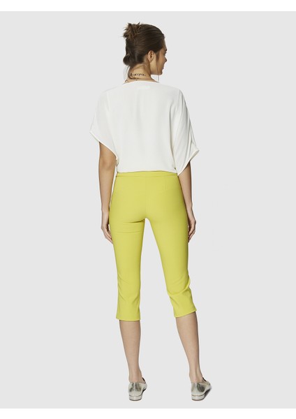 Kısa Paçalı Kadın Pantolon Küf Sarısı Y9912033_262 modelleri