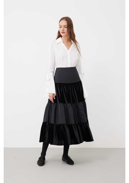 Kadife ve Tafta Maxı Boy Büzgülü Etek Siyah k2335006_001