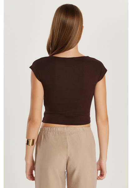 Kadın Modal Kumaş Slim Fit Dar Kesim Kısa Kollu Bisiklet Yaka Kahverengi Bluz indirimleri