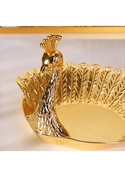 QuirkyQuar Altın Peacocks Meyve Plaka Metal Tepsi Çanak Şeker Biblo Mücevher Snack Tepsisi Için Hassas Depolama Plakası Ev Dekor (Yurt Dışından) modelleri