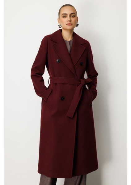Beli Kuşaklı Kruvaze Yaka Kaban Bordo 06063