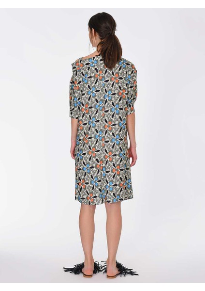 Omuz Detaylı Desenli Midi Günlük Elbise Standart Renk Y1911073_089 fırsatları