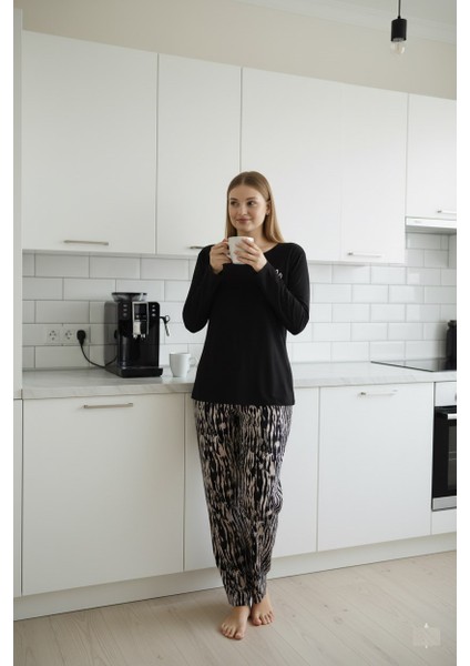 Kadın Büyük Beden Desenli Bisiklet Yaka Mevsimlik Likra Viskon Uzun Kollu Pijama Takımı fırsatları