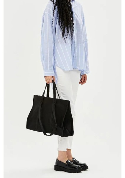 Sapı Şerit Kol Çantası