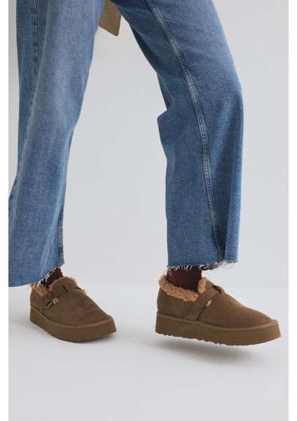 Bot 2524 - İçi Kürklü Eskitme Tokalı Vizon Süet Kadın Bot fırsatları