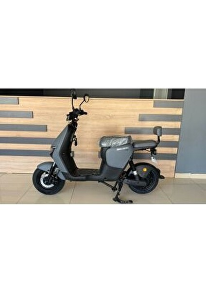 Gogo 2 Elektrikli Motosiklet 48V 20Ah Batarya 219 kg Taşıma Kapasitesi Gri Renk indirimleri