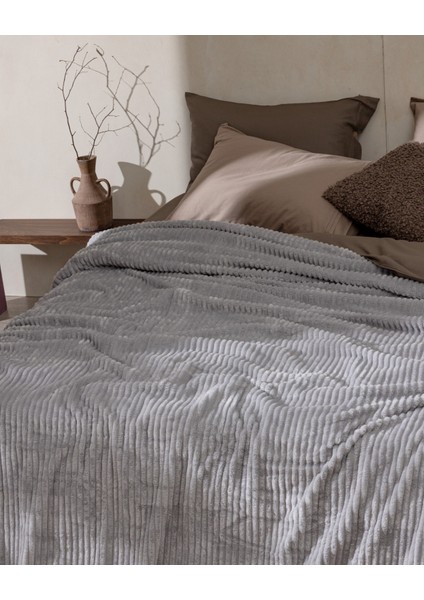 Corbeau Çift Kişilik Welsoft Düz Battaniye - Gri fiyatları