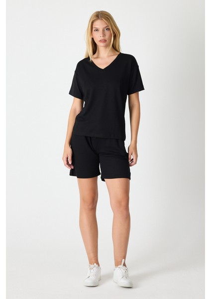 Kadın V Yaka Kısa Kol Şort Takım 2996