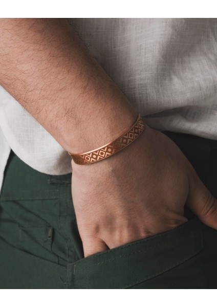 Zik Zak Kare Motifli Bakır Bilezik (Zeolit Taşı)