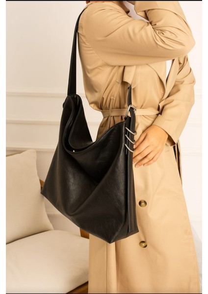 Kadın Büyük Boy Omuz Kol Çantası Siyah