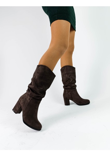 Süet Kahve Renk Kalın Topuklu Körüklü Kadın Diz Altı Çizme