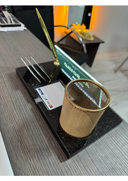 LED Işıklı Ayna Masa Isimliği-Çimstone Mermer Tabanlı Kişiye Özel Ofis Seti fırsatları