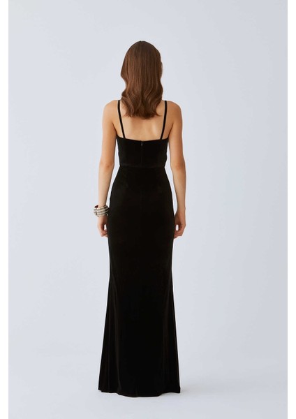 Askılı Ve Yırtmaçlı Abiye Elbise Siyah K2011338_001 fırsatları