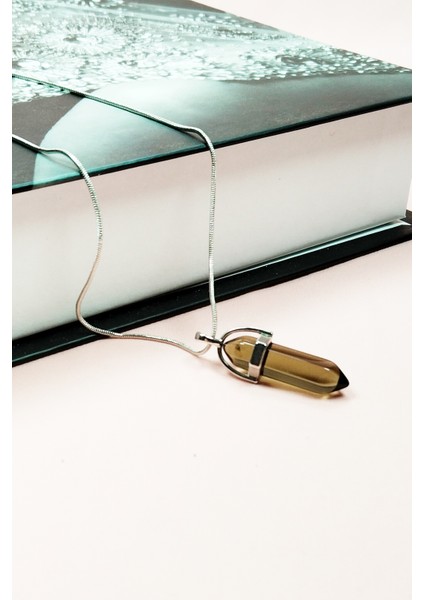 Dumanlı Kuvars Doğal Taşı Zincirli El Yapımı Tasarımlı Kolye Uç: 3,5 cm Zincir: 20 cm Kutulu modelleri