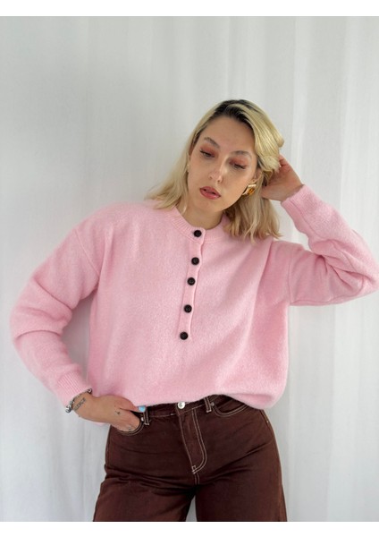 Şardonlu Önden Düğmeli Triko Kazak Kadın Pembe