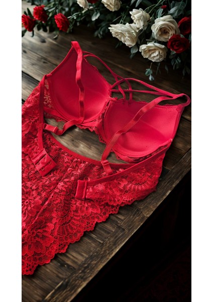 Kadın Dolgulu Destekli Balenli Sütyen Külot Takım fiyatları