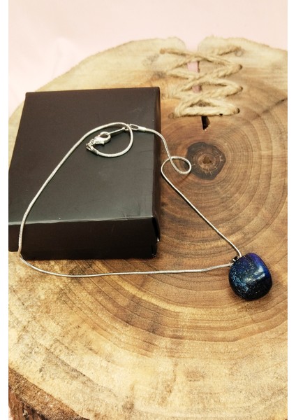 Lapis Lazuri Doğal Taşı Zincirli El Yapımı Kolye Uç: 2 cm Zincir: 20 cm Kutulu modelleri