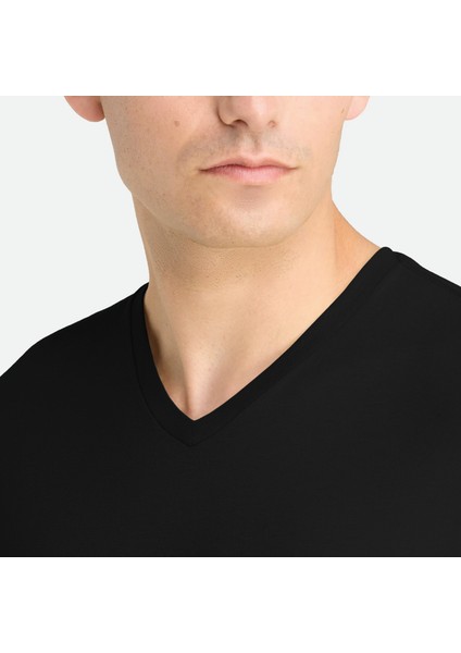 Regular V Yaka Likralı Kısa Kollu Siyah Tişört indirimleri