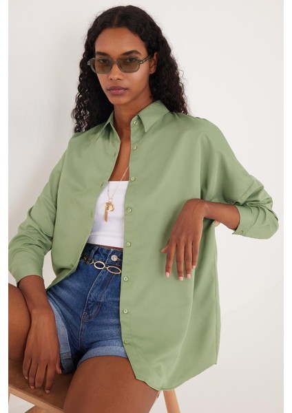 Kadın Oversize Rahat Kesim Spor Yaka Uzun Kollu Basic Düz Mint Gömlek fiyatları