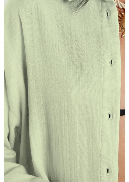 Kadın Oversize Geniş Kesim %100 Pamuk Müslin Kumaş Uzun Kollu Cepli Dokulu Açık Mint Gömlek modelleri