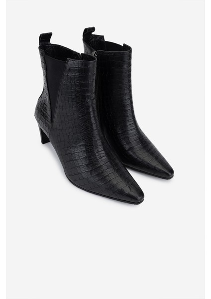Kadın Hakiki Deri Siyah Kroko Klasik Bot 33 4005 Bn Bot SK25-26 Sıyah Kroko fiyatları