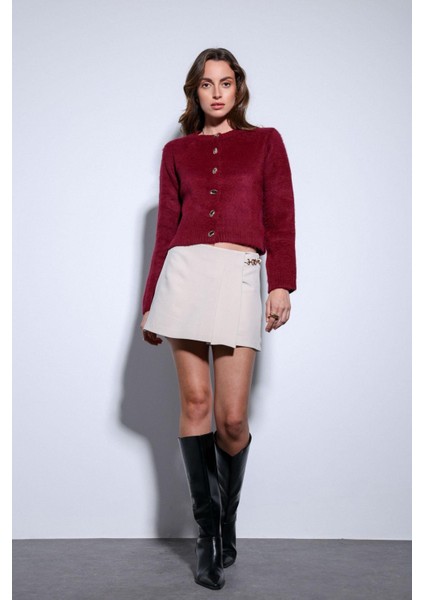 Taş Pileli Zincir Detaylı Şort Etek fırsatları