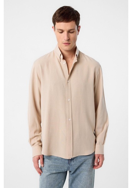 Taş Keten Karışımlı Yaka Düğmeli Erkek Gömlek