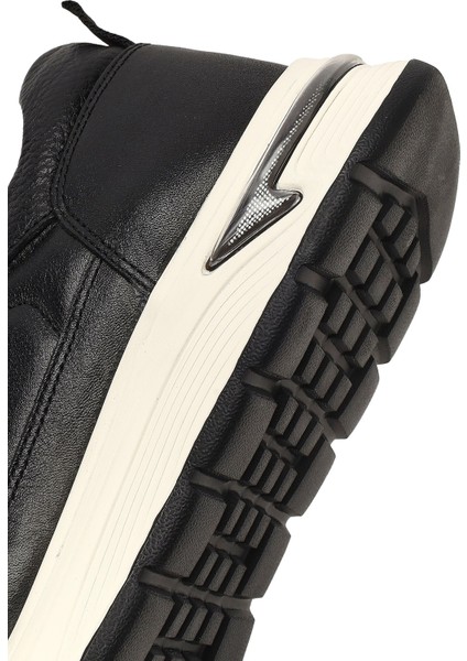 Erkek Siyah Bağcıklı Kalın Tabanlı Deri Sneaker 25WFD675118