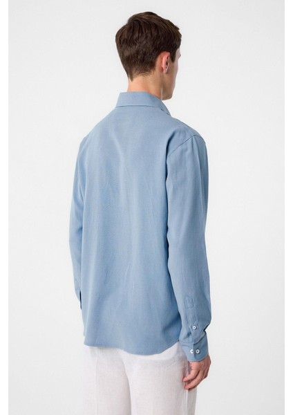 Mavi Keten Karışımlı Yaka Düğmeli Erkek Gömlek fırsatları
