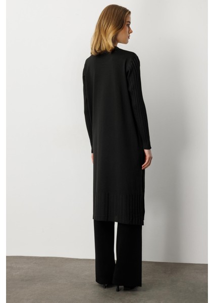 Ribana Detay Yırtmaçlı Triko Tunik-Siyah