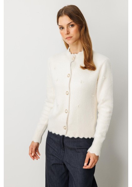 Boncuk Detaylı Triko Hırka-KREM modelleri