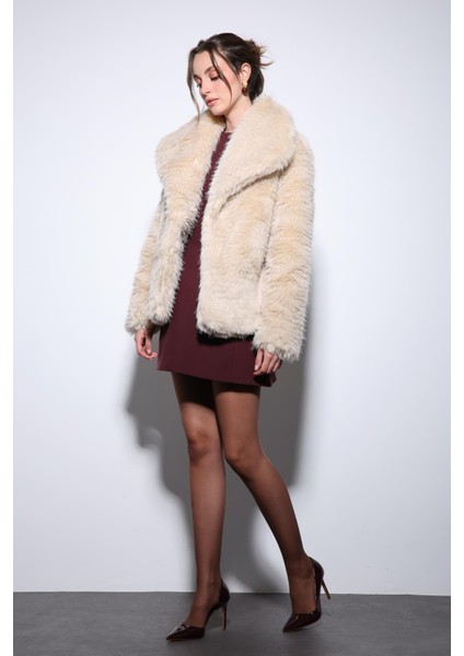 Ekru Suni Kürk Kadın Ceket modelleri