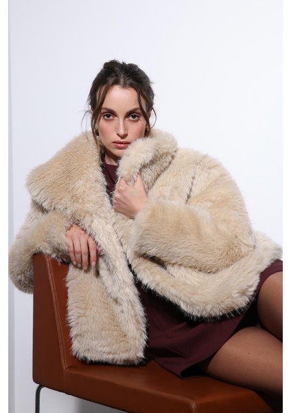 Ekru Suni Kürk Kadın Ceket