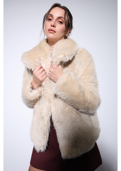 Ekru Suni Kürk Kadın Ceket
