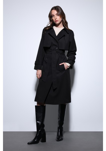 Siyah Kruvaze Kemerli Kadın Trençkot fırsatları