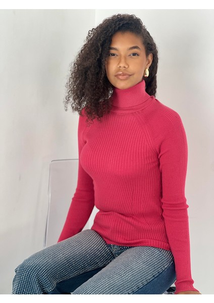 Reglan Kollu Fitilli Boğazlı Fuşya Triko Kazak