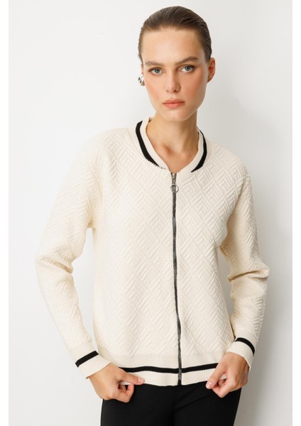 Ribana Detaylı Fermuarlı Triko Hırka-EKRU