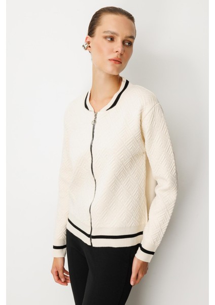 Ribana Detaylı Fermuarlı Triko Hırka-EKRU indirimleri