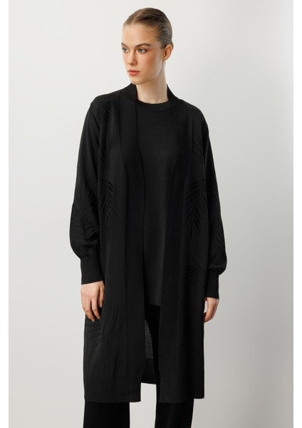 Yaprak Desenli Uzun Triko Hırka-Siyah fırsatları