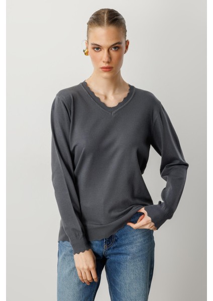 V Yaka Angora Triko Kazak-Fume