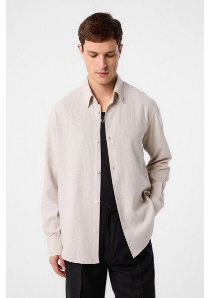 Bej Relax Fit Keten Karışımlı Erkek Gömlek fiyatları